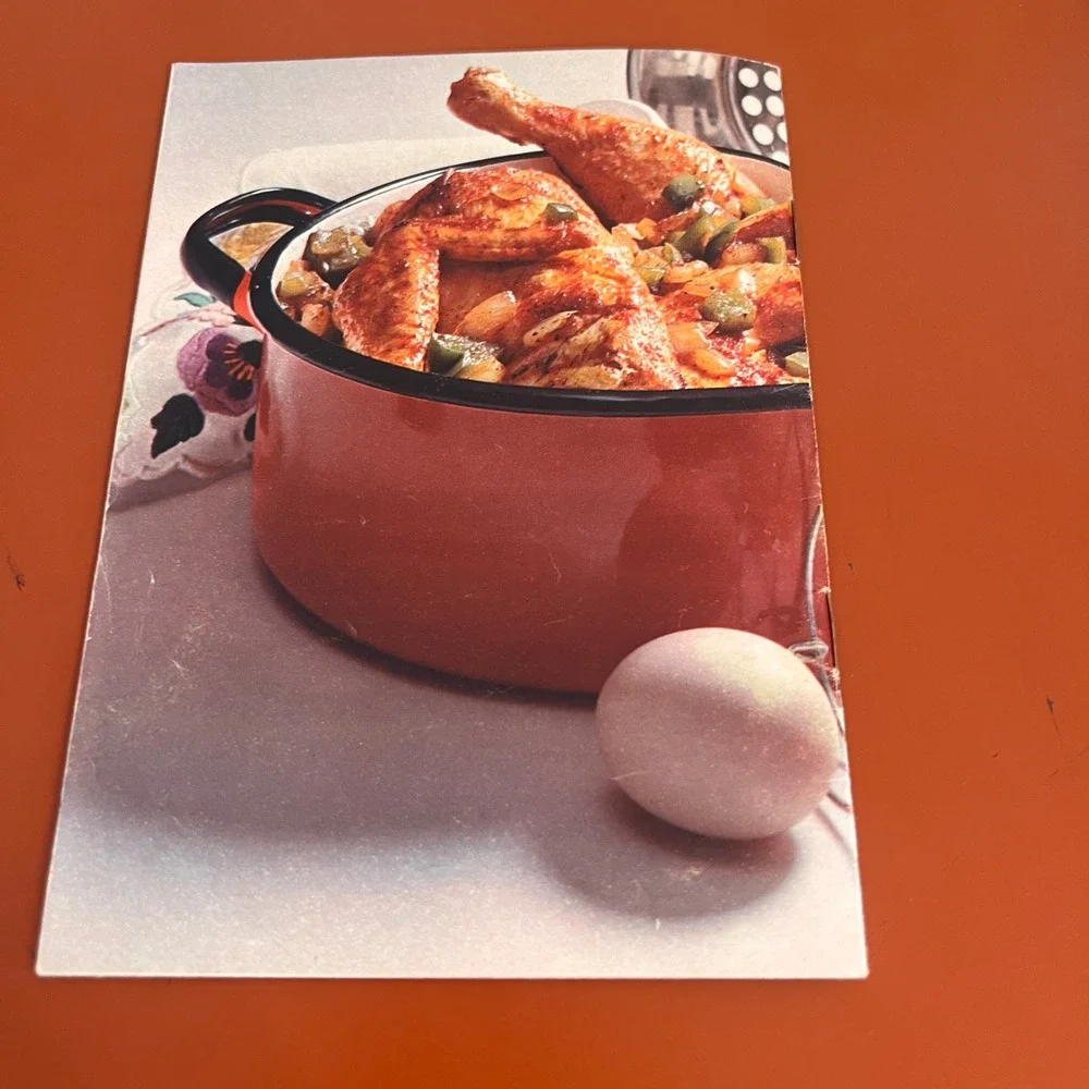 Vintage 1970 TV Guide Cook Booklet Retro Recipe Magazine Ephemera Triangle Pub